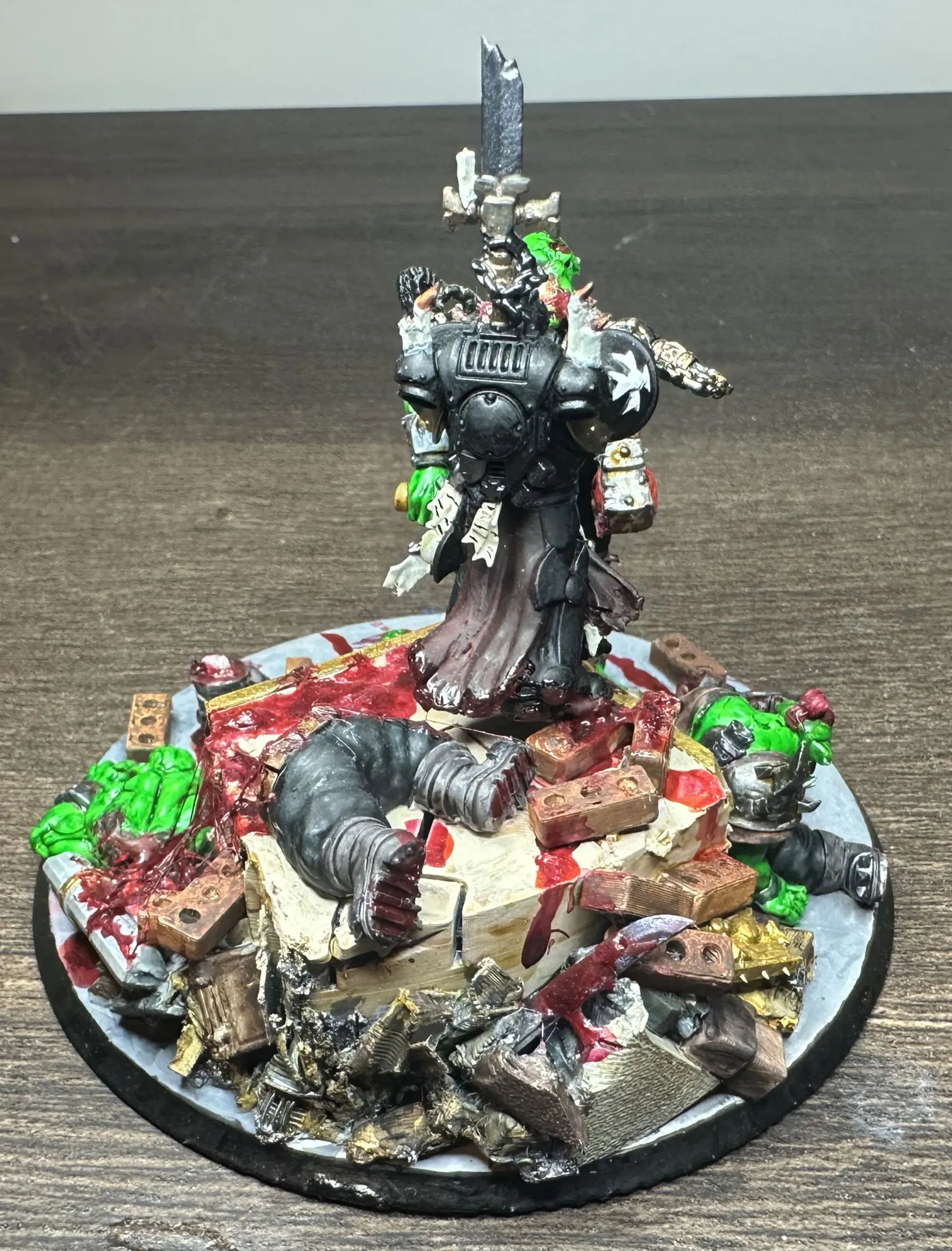 Rear view of the completed Helsreach diorama with ruined altar and debris